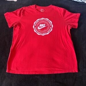 Nike large white graphic logo red tee size men’s large
